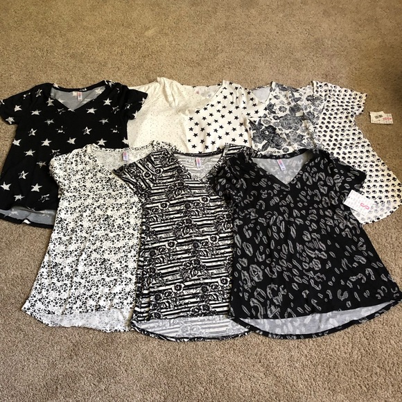 ❌SOLD❌ Lularoe Christy T’s - Picture 3 of 3
